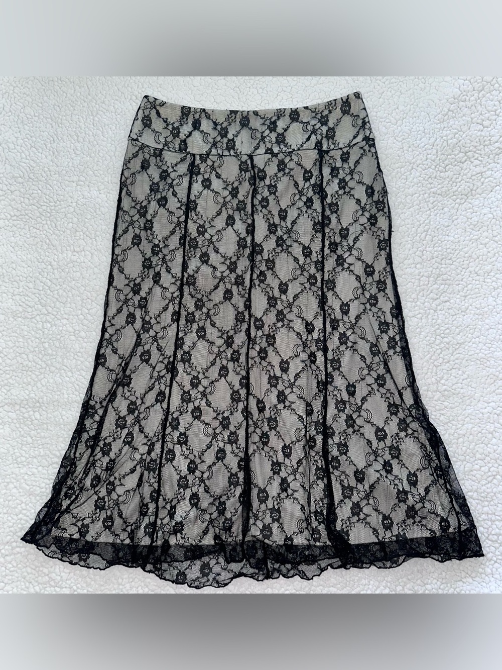 VTG Y2K low rise black floral lace midi skirt goth whimsy fairy alt vintage